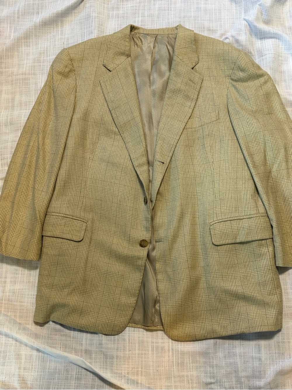Loro Piana cashmere Men's Classic Glen Plaid Blazer in Light Tan 44s
